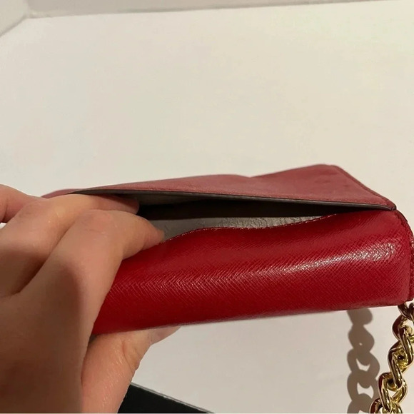 Michael Kors Cross Grain Leather Red Crossbody Goldtone Chain Strap - Picture 5 of 10